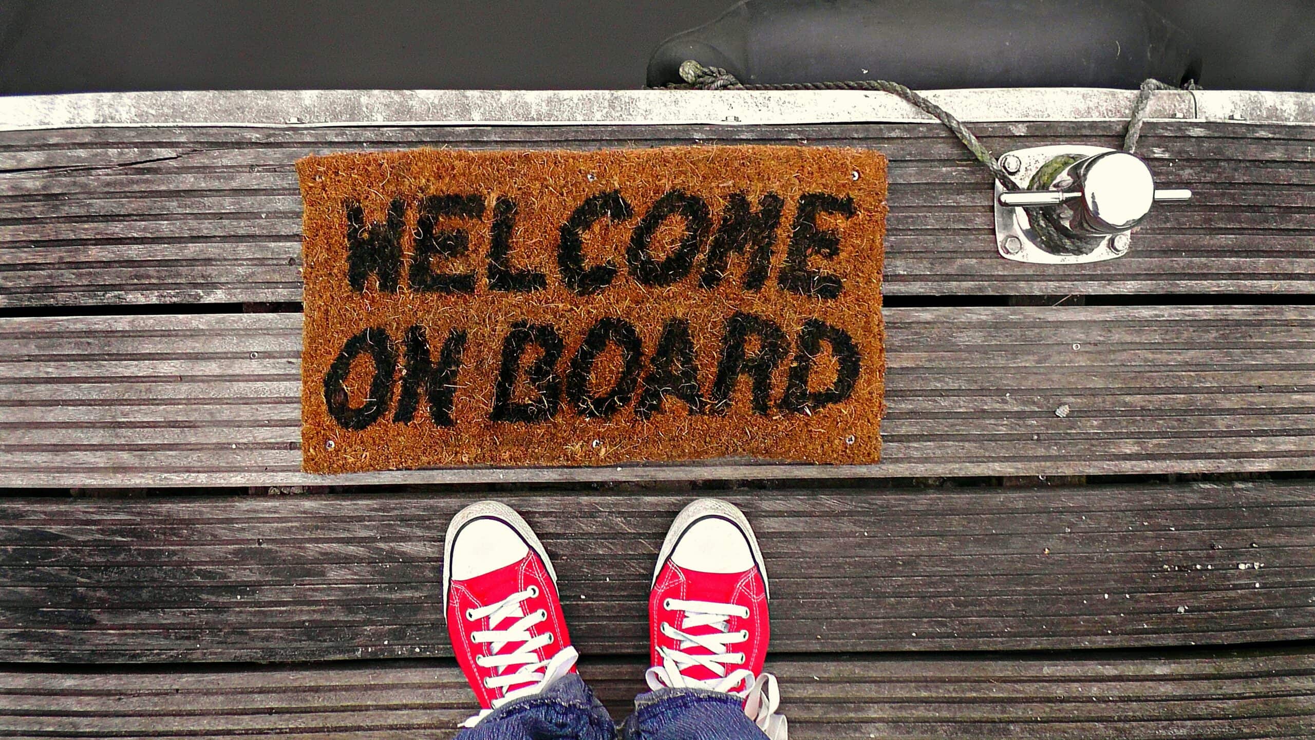 [Webinar] How to fast-track new employee onboarding in a hybrid workplace